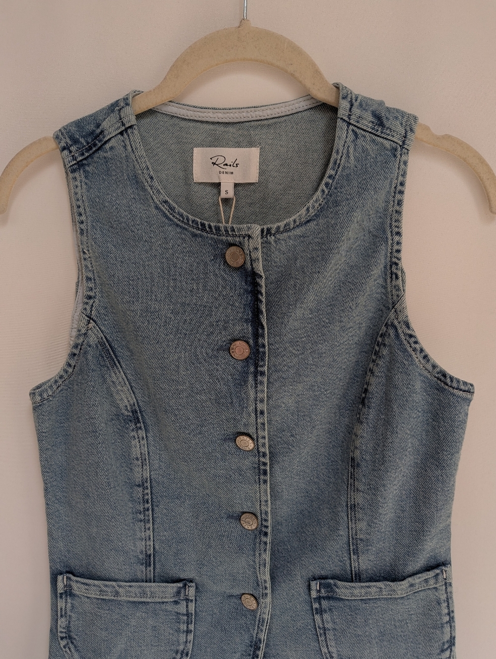 NWT Rails Portola Blue Fitted Cotton Denim Vest Top Size Small - Picture 5 of 11
